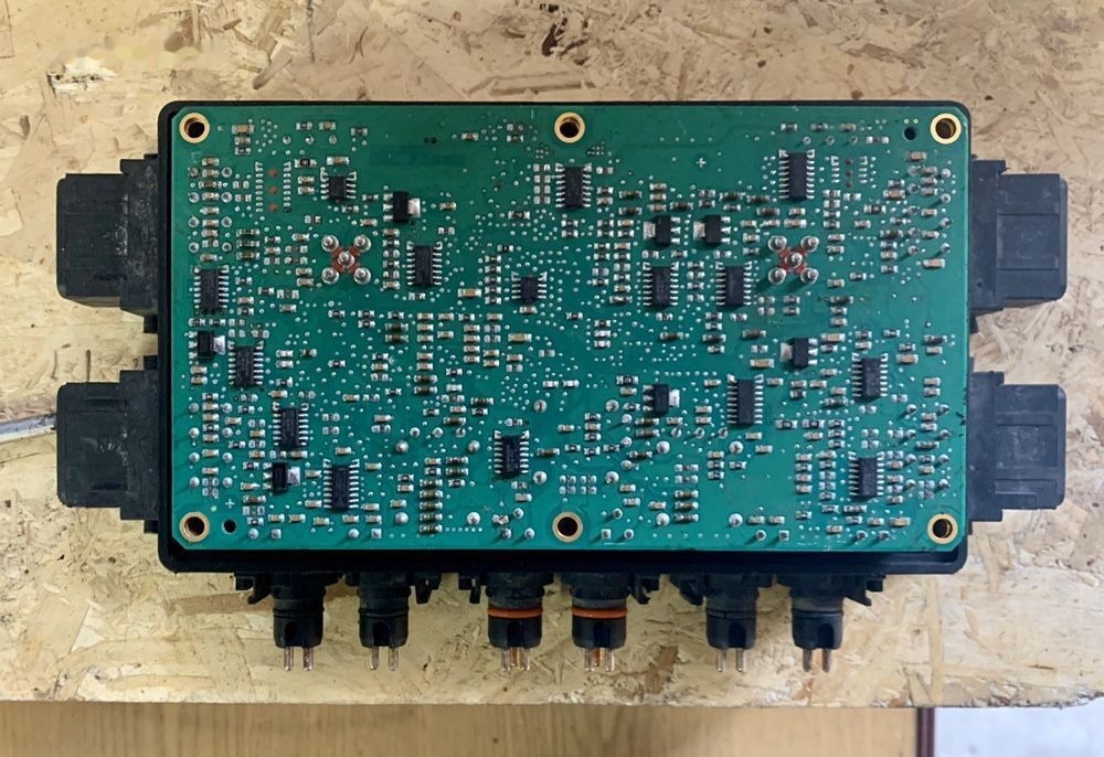 WABCO Elektronika D E TEBS E Modulator naczepa hurt części - فيوز - عربة مقطورة: صورة 3 WABCO Elektronika D E TEBS E Modulator naczepa hurt części - فيوز - عربة مقطورة: صورة 3