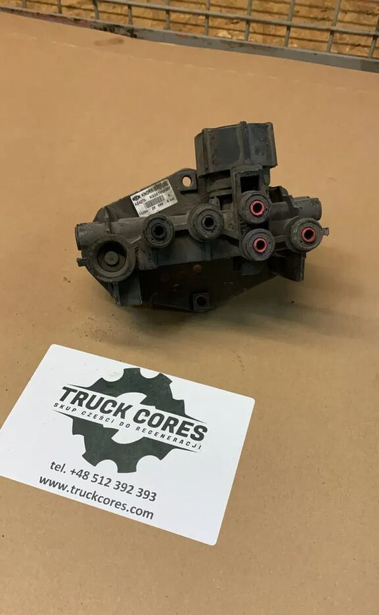 Zawór Luzujący Naczepy AE4370 / K025700N00 KNORR BREMSE - صمام الفرامل - شاحنة: صورة 1 Zawór Luzujący Naczepy AE4370 / K025700N00 KNORR BREMSE - صمام الفرامل - شاحنة: صورة 1