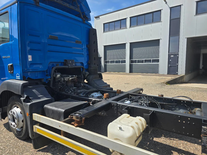 MAN TGM 15.240 TGM BDF - شاحنات الحاويات / جسم علوي قابل للتغيير شاحنة: صورة 5 MAN TGM 15.240 TGM BDF - شاحنات الحاويات / جسم علوي قابل للتغيير شاحنة: صورة 5