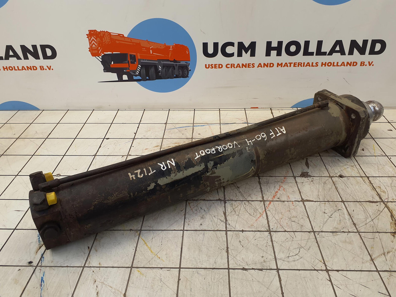 FAUN ATF 60-4 outrigger cylinder front - اسطوانة هيدروليكية - رافعة: صورة 3 FAUN ATF 60-4 outrigger cylinder front - اسطوانة هيدروليكية - رافعة: صورة 3