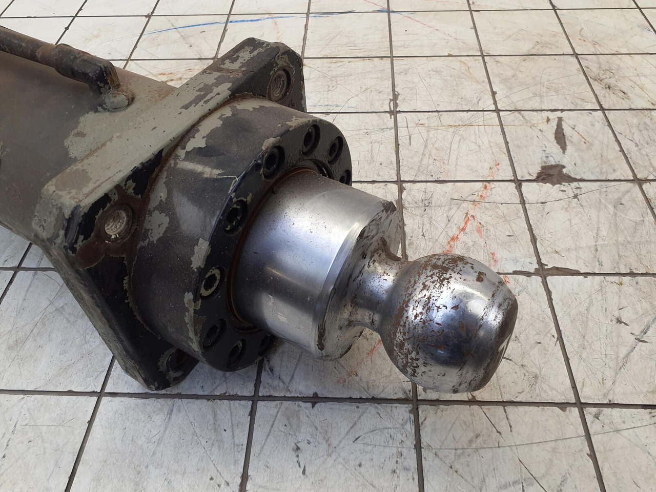 FAUN ATF 60-4 outrigger cylinder front - اسطوانة هيدروليكية - رافعة: صورة 5 FAUN ATF 60-4 outrigger cylinder front - اسطوانة هيدروليكية - رافعة: صورة 5