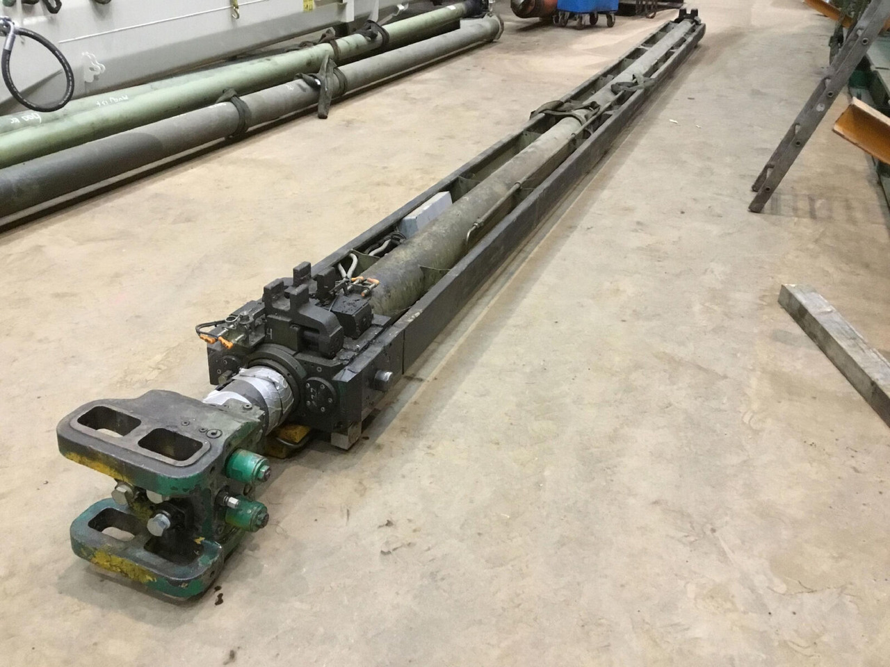 FAUN ATF 80-4 Telescopic boom cylinder - اسطوانة هيدروليكية - موبايل كرين: صورة 1 FAUN ATF 80-4 Telescopic boom cylinder - اسطوانة هيدروليكية - موبايل كرين: صورة 1
