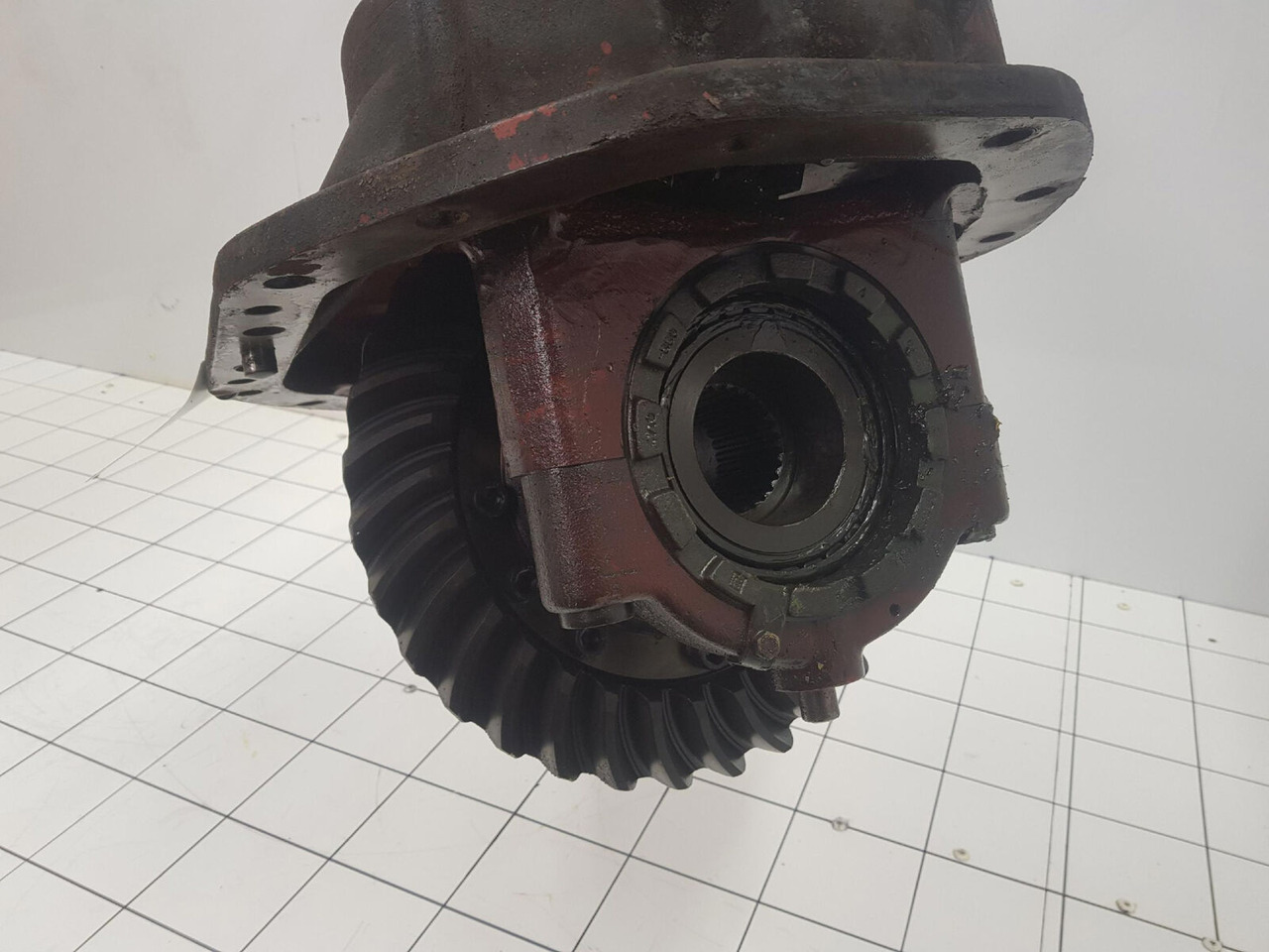 FAUN RTF 40 end differential axle 1 13x32 - صندوق التروس التفاضلية - موبايل كرين: صورة 1 FAUN RTF 40 end differential axle 1 13x32 - صندوق التروس التفاضلية - موبايل كرين: صورة 1