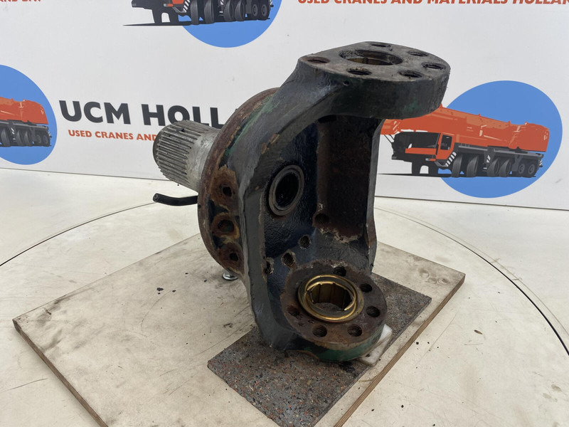 Faun ATF 30 Steering knuckle 16 holes axle 1 - مفصل التوجيه - رافعة: صورة 4 Faun ATF 30 Steering knuckle 16 holes axle 1 - مفصل التوجيه - رافعة: صورة 4