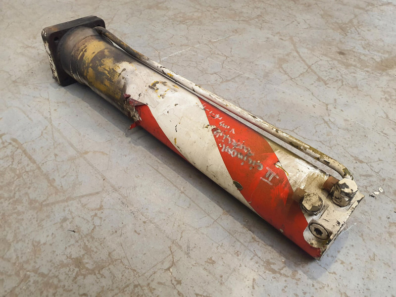 اسطوانة هيدروليكية - رافعة Faun RTF 30 outrigger cylinder: صورة 1