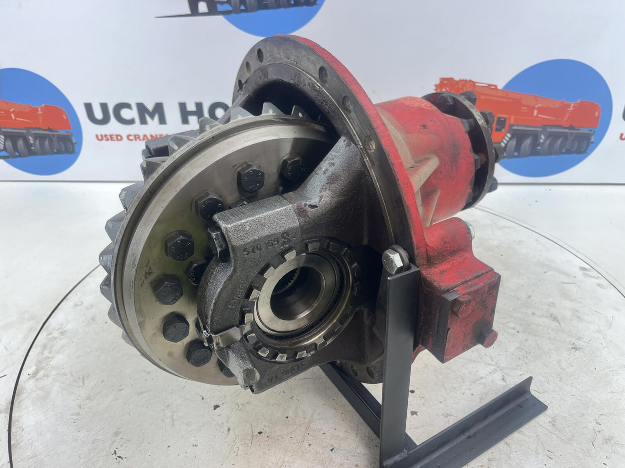 Gottwald End differential 17x31 - صندوق التروس التفاضلية - موبايل كرين: صورة 2 Gottwald End differential 17x31 - صندوق التروس التفاضلية - موبايل كرين: صورة 2