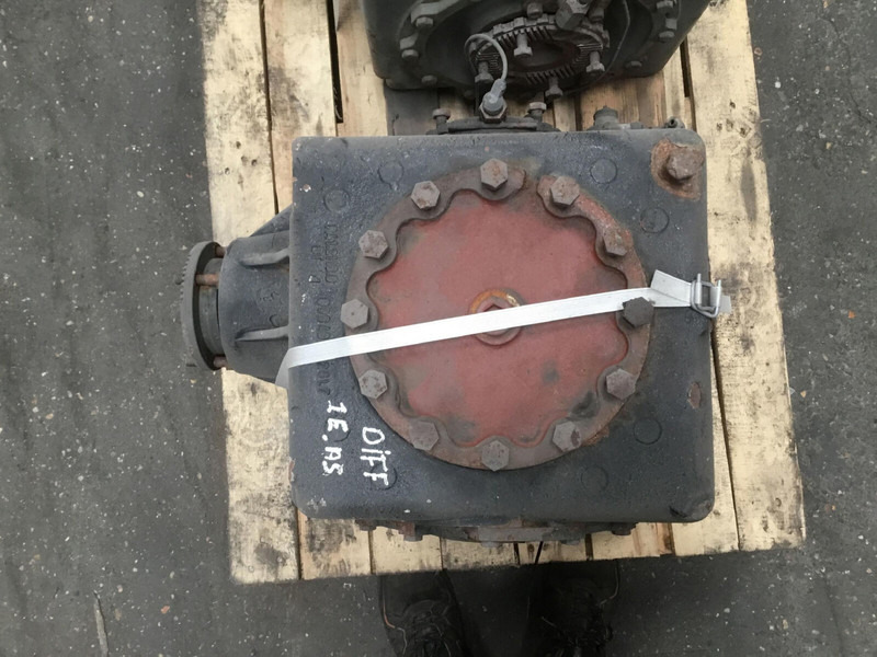 Grove GMK 2035 Diff box axle nr 1 - صندوق التروس التفاضلية - رافعة: صورة 5 Grove GMK 2035 Diff box axle nr 1 - صندوق التروس التفاضلية - رافعة: صورة 5