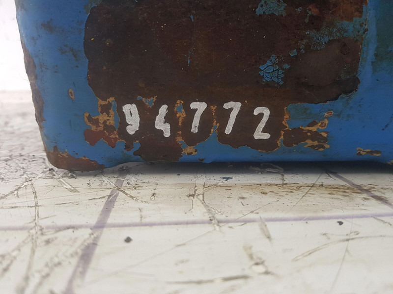 Grove GMK 3050 axle 3 diff box - صندوق التروس التفاضلية - رافعة: صورة 5 Grove GMK 3050 axle 3 diff box - صندوق التروس التفاضلية - رافعة: صورة 5