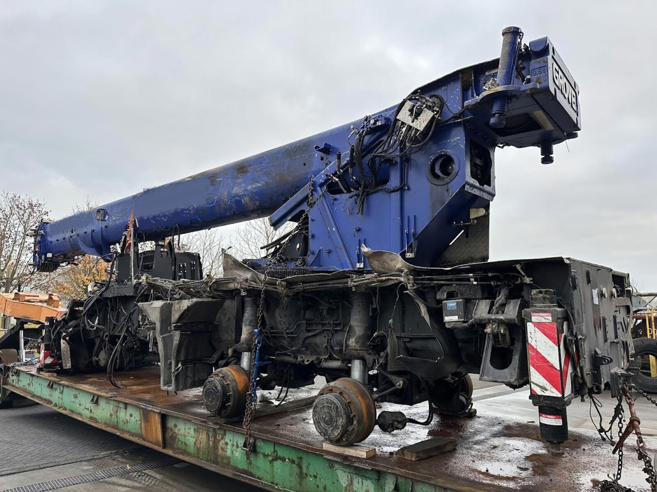 Grove GMK 4090 - رافعة لجميع التضاريس: صورة 4 Grove GMK 4090 - رافعة لجميع التضاريس: صورة 4