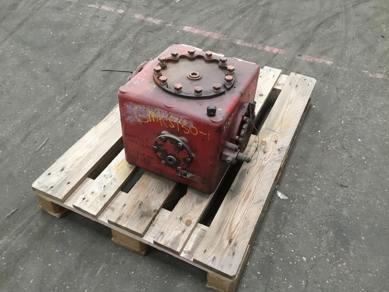Grove GMK 5130-1 axle 2 diff box - صندوق التروس التفاضلية - رافعة: صورة 4 Grove GMK 5130-1 axle 2 diff box - صندوق التروس التفاضلية - رافعة: صورة 4