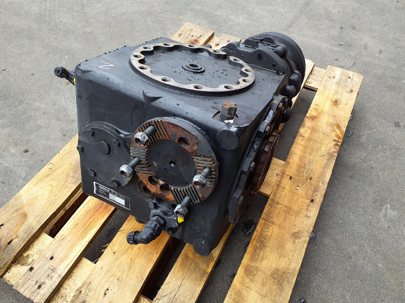 Grove GMK 6400 diff box axle2 - صندوق التروس التفاضلية - رافعة: صورة 3 Grove GMK 6400 diff box axle2 - صندوق التروس التفاضلية - رافعة: صورة 3