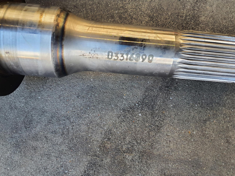 Grove GMK 6400 drive shaft axle 2 - نصف رمح - رافعة: صورة 3 Grove GMK 6400 drive shaft axle 2 - نصف رمح - رافعة: صورة 3