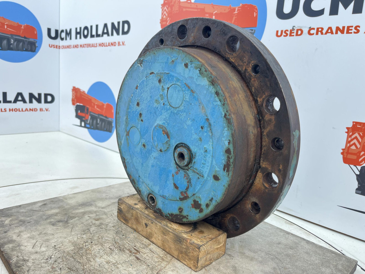 Kessler+Co Kessler Planetary gear 17-24-67-32-3pl-H83-42 - محرك السفر - موبايل كرين: صورة 2 Kessler+Co Kessler Planetary gear 17-24-67-32-3pl-H83-42 - محرك السفر - موبايل كرين: صورة 2
