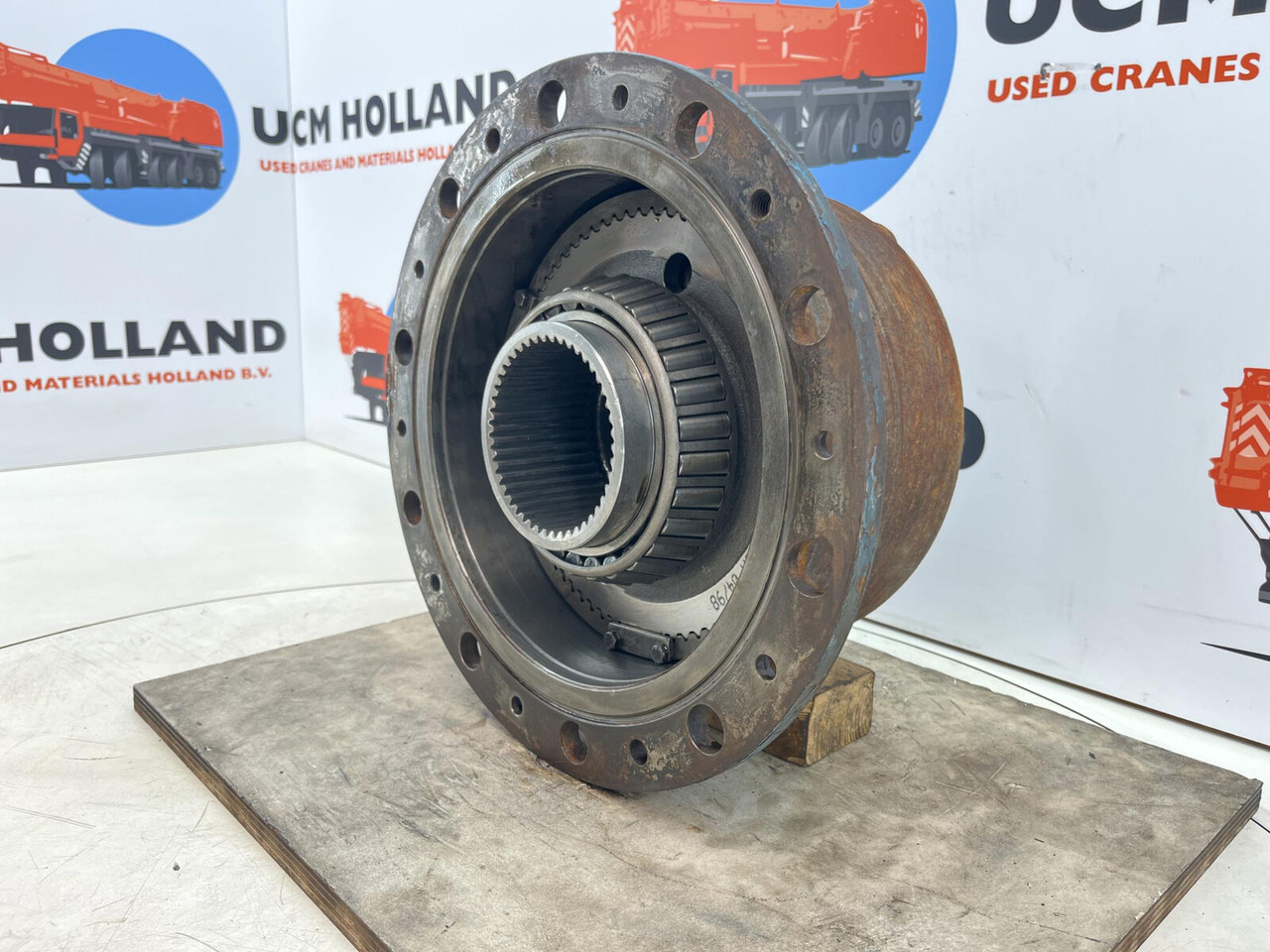 Kessler+Co Kessler planetary gear 22-25-74-40-4pl-H172-46 - محرك السفر - رافعة: صورة 3 Kessler+Co Kessler planetary gear 22-25-74-40-4pl-H172-46 - محرك السفر - رافعة: صورة 3