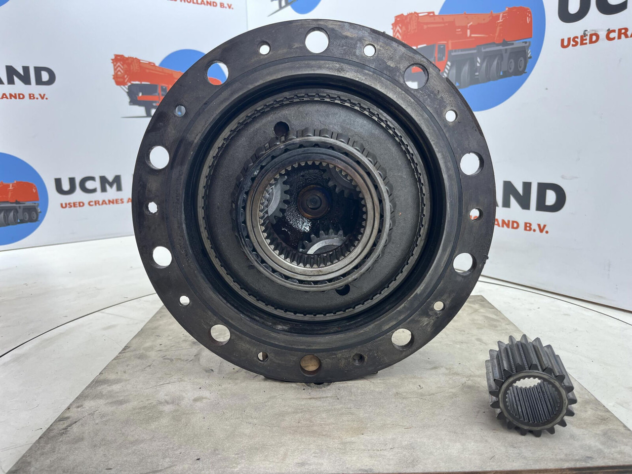 Kessler+Co Terex-Demag AC 35 planetary gear 17-24-67-32-3pl-H135-46 - محرك السفر - موبايل كرين: صورة 4 Kessler+Co Terex-Demag AC 35 planetary gear 17-24-67-32-3pl-H135-46 - محرك السفر - موبايل كرين: صورة 4