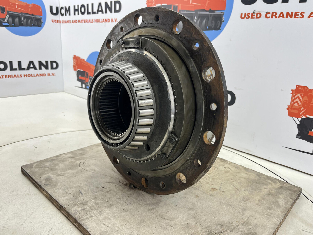 Kessler Planetary gear 31-15-62-40-3pl-H84-46 - محرك سوينغ - رافعة: صورة 3 Kessler Planetary gear 31-15-62-40-3pl-H84-46 - محرك سوينغ - رافعة: صورة 3