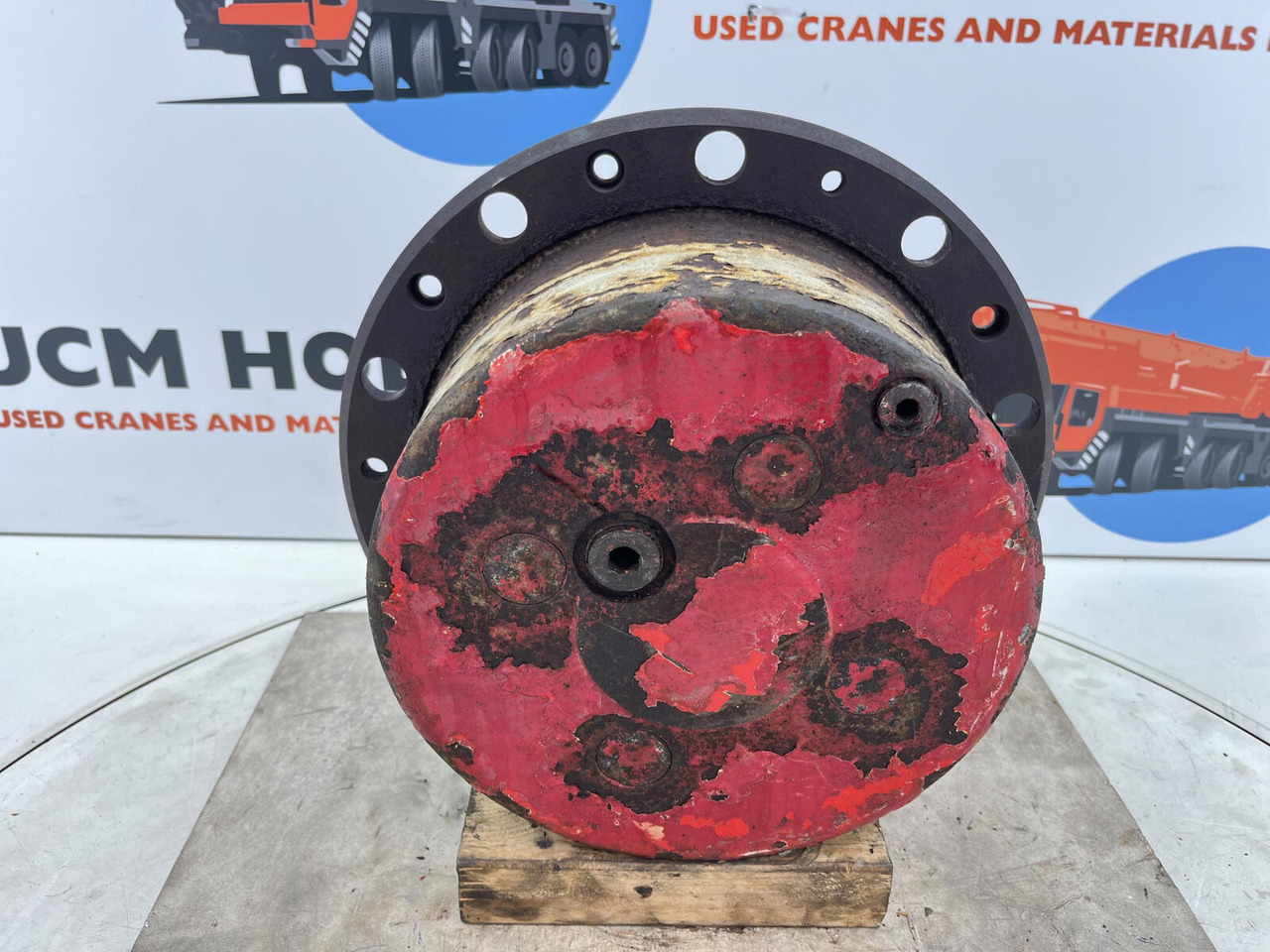 Kessler planetary gear 21-21-63-40-4pl-H140-46 - محرك السفر - رافعة: صورة 1 Kessler planetary gear 21-21-63-40-4pl-H140-46 - محرك السفر - رافعة: صورة 1