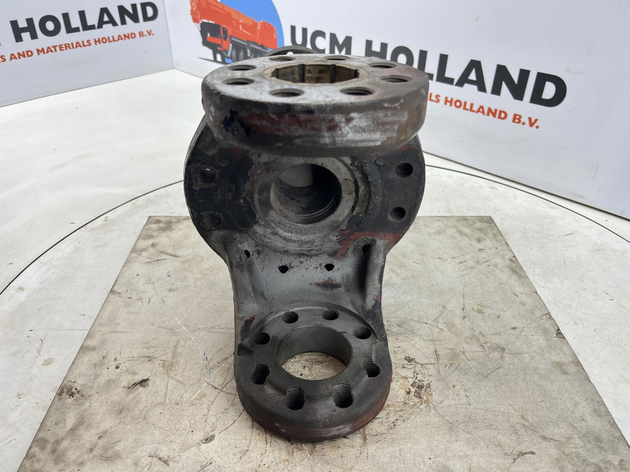 Kessler steering knuckle 12 holes - مفصل التوجيه - رافعة: صورة 5 Kessler steering knuckle 12 holes - مفصل التوجيه - رافعة: صورة 5