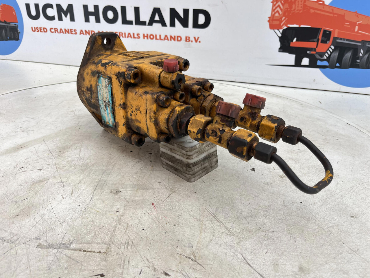 Krupp KMK 2025 slew motor - محرك هيدروليكي - موبايل كرين: صورة 3 Krupp KMK 2025 slew motor - محرك هيدروليكي - موبايل كرين: صورة 3