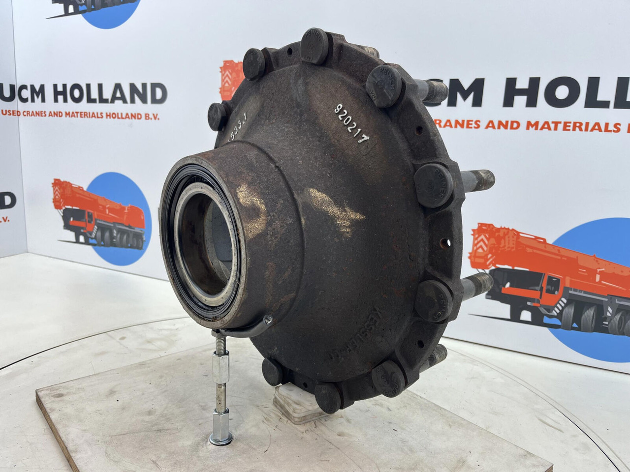 Krupp KMK 3045 Megatrak wheel hub - محور - رافعة: صورة 3 Krupp KMK 3045 Megatrak wheel hub - محور - رافعة: صورة 3
