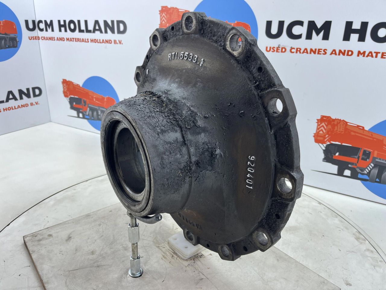 Krupp KMK 3045 Megatrak wheel hub - محور - رافعة: صورة 3 Krupp KMK 3045 Megatrak wheel hub - محور - رافعة: صورة 3