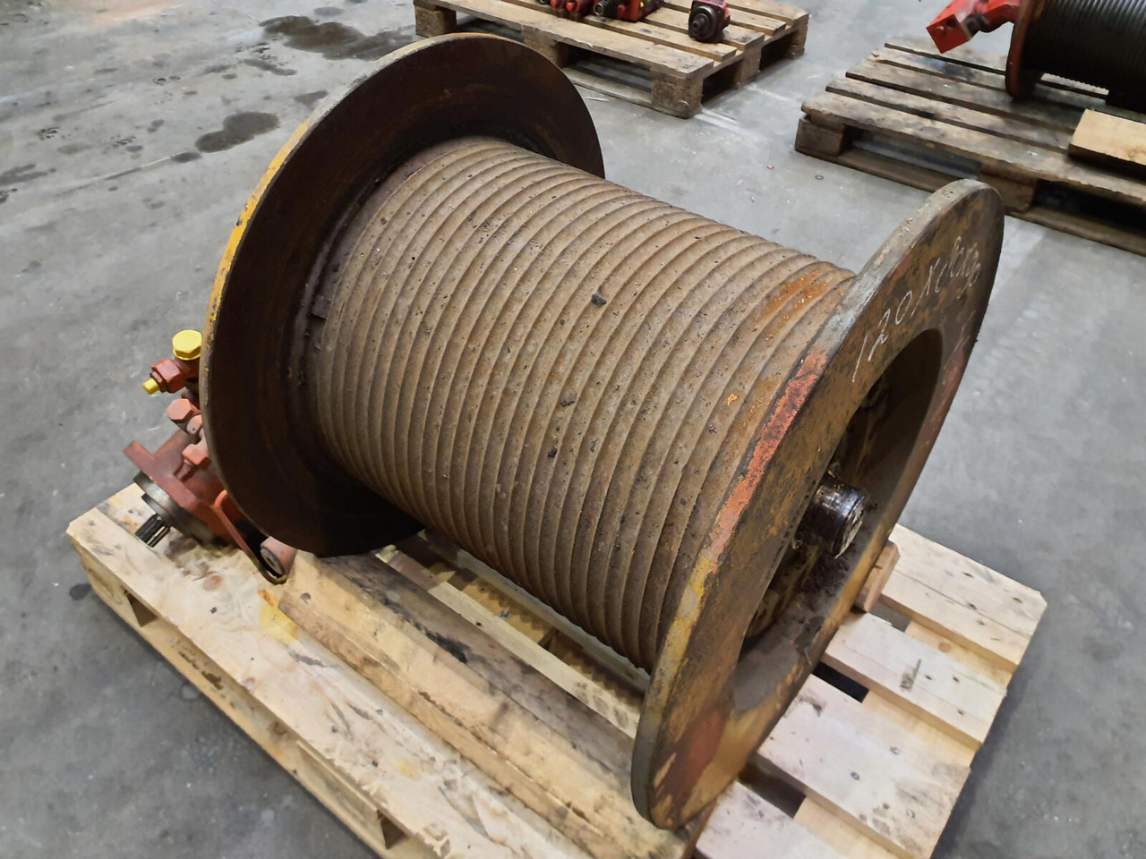 Krupp KMK 4070 complete winch - ونش لإنقاذ السيارات - موبايل كرين: صورة 3 Krupp KMK 4070 complete winch - ونش لإنقاذ السيارات - موبايل كرين: صورة 3