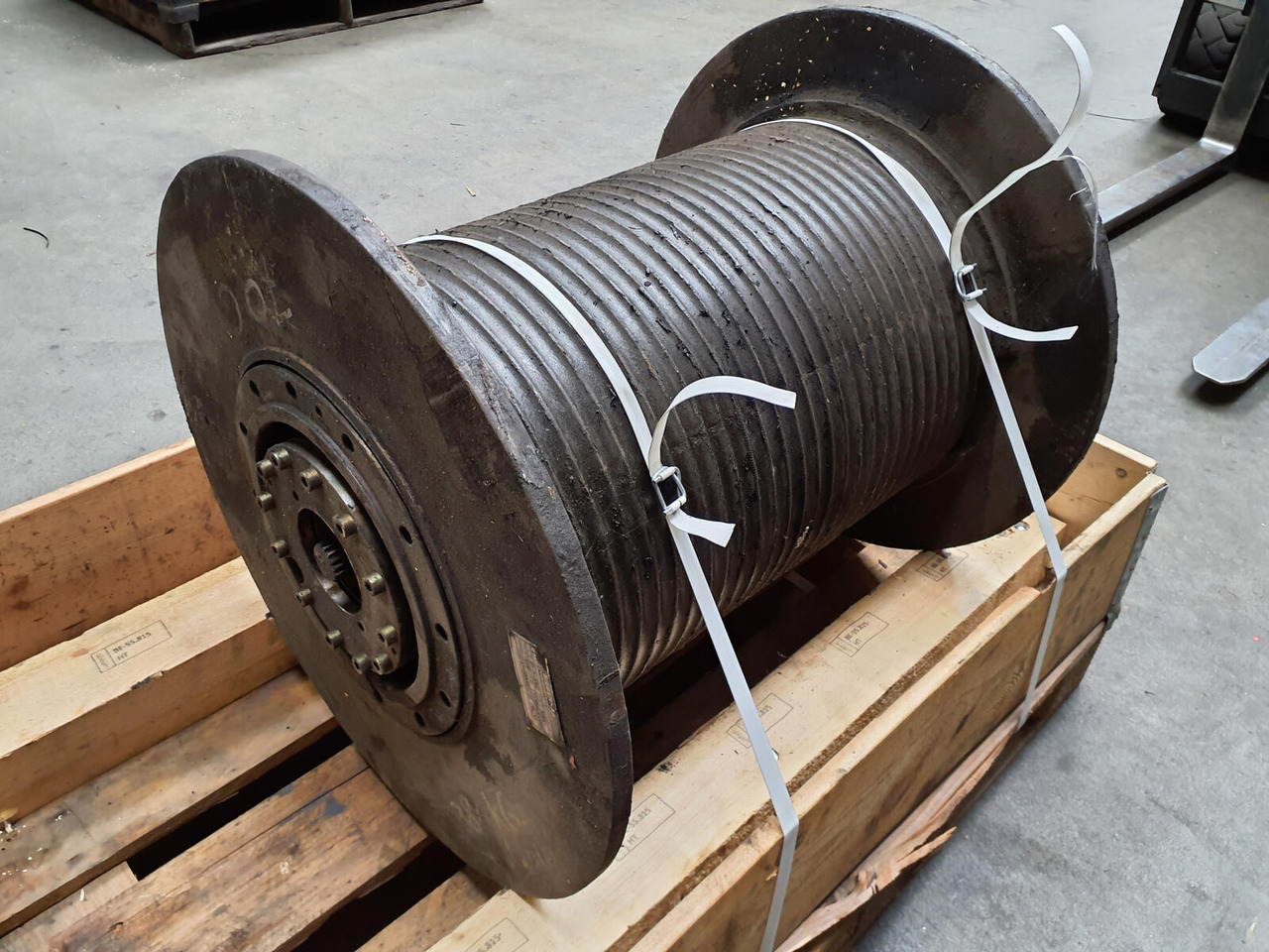 Krupp KMK 4070 winch - ونش لإنقاذ السيارات - موبايل كرين: صورة 4 Krupp KMK 4070 winch - ونش لإنقاذ السيارات - موبايل كرين: صورة 4