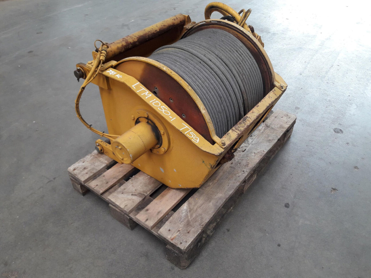 Liebherr LTM 1050/1 Auxiliary hoisting gear - ونش لإنقاذ السيارات - موبايل كرين: صورة 4 Liebherr LTM 1050/1 Auxiliary hoisting gear - ونش لإنقاذ السيارات - موبايل كرين: صورة 4