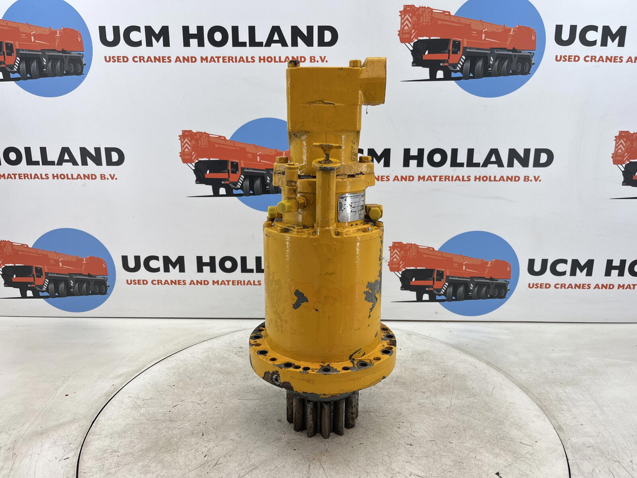 Liebherr LTM 1050-1 Slewing gear - محرك سوينغ - موبايل كرين: صورة 4 Liebherr LTM 1050-1 Slewing gear - محرك سوينغ - موبايل كرين: صورة 4