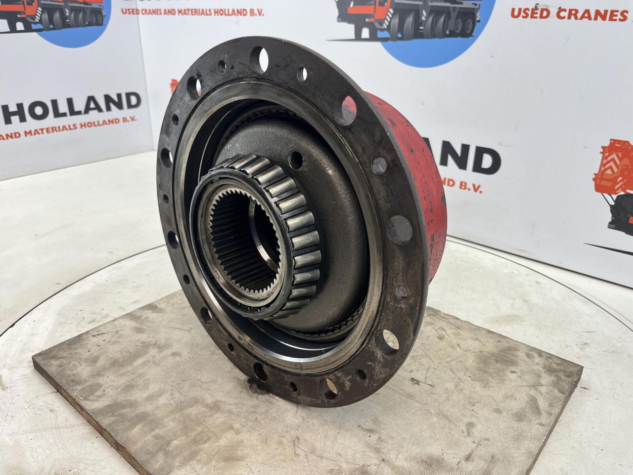 Liebherr LTM 1060/2 planetary gear 17-24-67-32-3pl-H135-46 - محرك السفر - موبايل كرين: صورة 3 Liebherr LTM 1060/2 planetary gear 17-24-67-32-3pl-H135-46 - محرك السفر - موبايل كرين: صورة 3