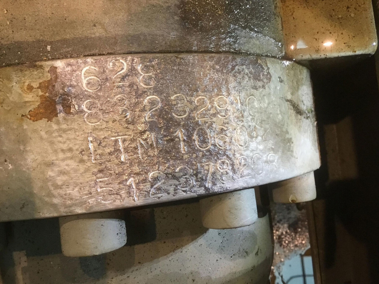 Liebherr LTM 1060-2 telescopic cylinder - اسطوانة هيدروليكية - موبايل كرين: صورة 5 Liebherr LTM 1060-2 telescopic cylinder - اسطوانة هيدروليكية - موبايل كرين: صورة 5