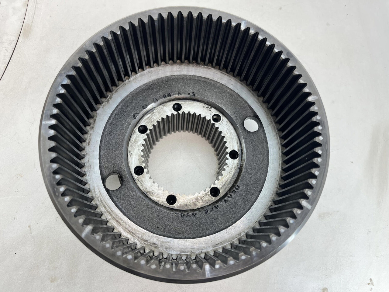 محرك السفر - موبايل كرين Liebherr LTM 1080 planetary gear 22-25-74-40-46-3pl-H135-46: صورة 6 محرك السفر - موبايل كرين Liebherr LTM 1080 planetary gear 22-25-74-40-46-3pl-H135-46: صورة 6