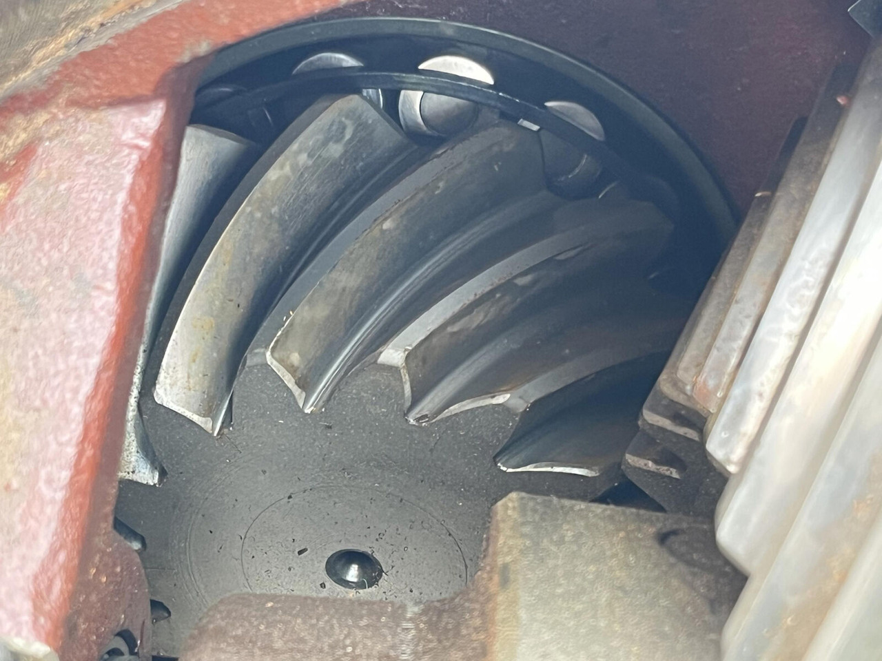 Liebherr LTM 1090/2 mid differential 14x34 axle 2 - صندوق التروس التفاضلية - موبايل كرين: صورة 5 Liebherr LTM 1090/2 mid differential 14x34 axle 2 - صندوق التروس التفاضلية - موبايل كرين: صورة 5