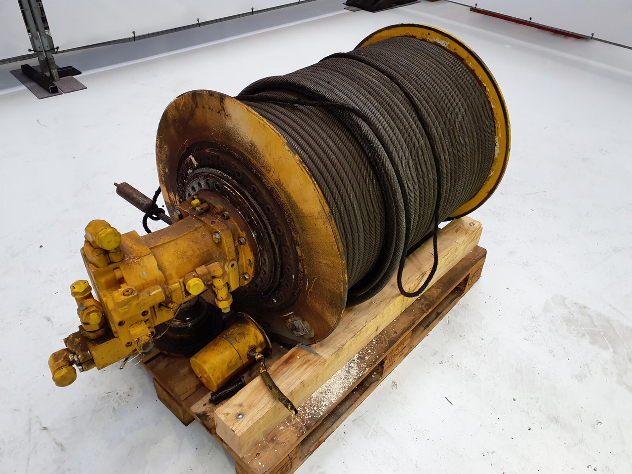 Liebherr LTM 1160-2 complete 1e winch - ونش لإنقاذ السيارات - موبايل كرين: صورة 1 Liebherr LTM 1160-2 complete 1e winch - ونش لإنقاذ السيارات - موبايل كرين: صورة 1