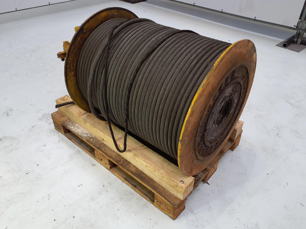 Liebherr LTM 1160-2 complete 1e winch - ونش لإنقاذ السيارات - موبايل كرين: صورة 2 Liebherr LTM 1160-2 complete 1e winch - ونش لإنقاذ السيارات - موبايل كرين: صورة 2