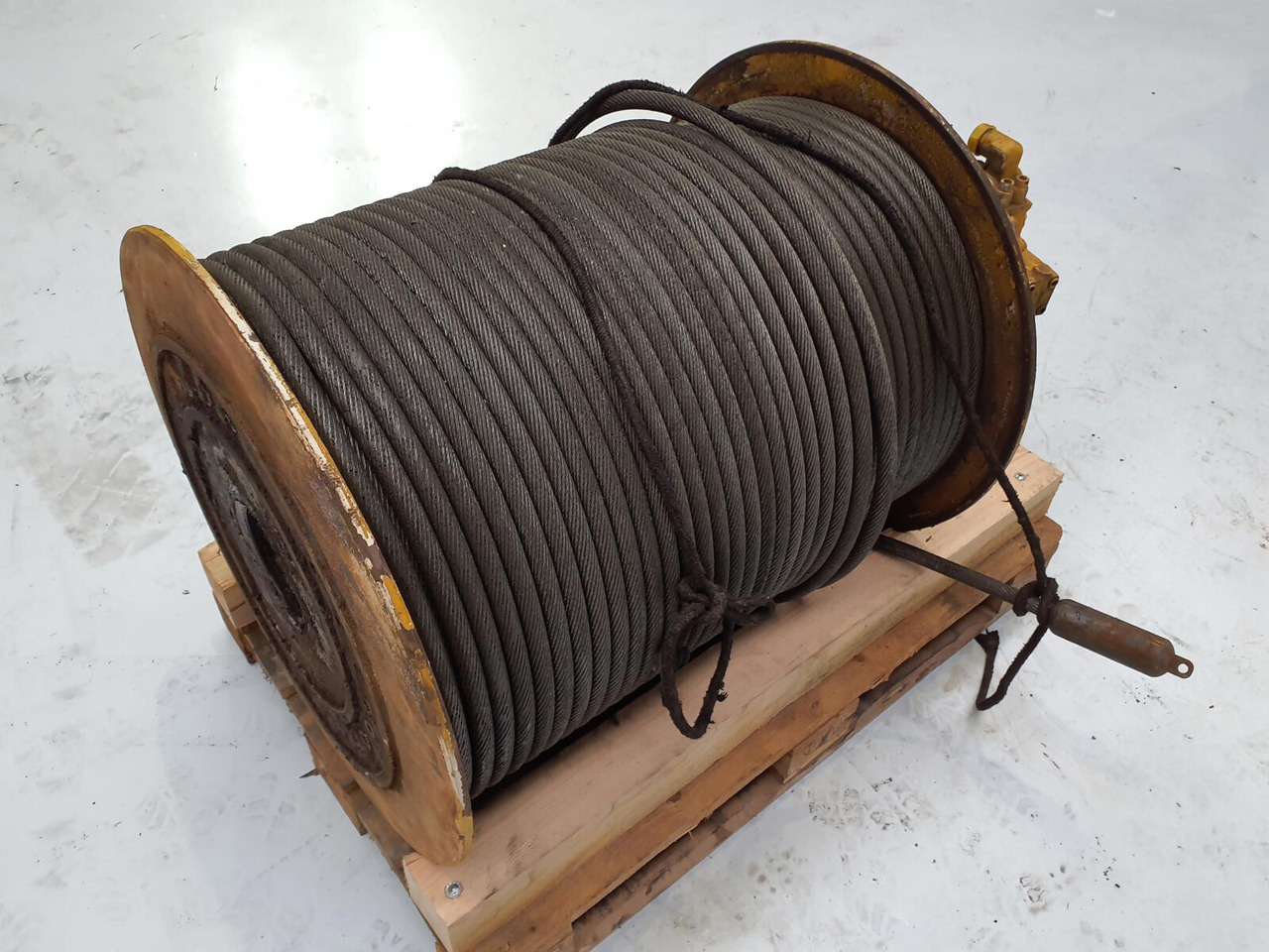 Liebherr LTM 1160-2 complete 1e winch - ونش لإنقاذ السيارات - موبايل كرين: صورة 4 Liebherr LTM 1160-2 complete 1e winch - ونش لإنقاذ السيارات - موبايل كرين: صورة 4