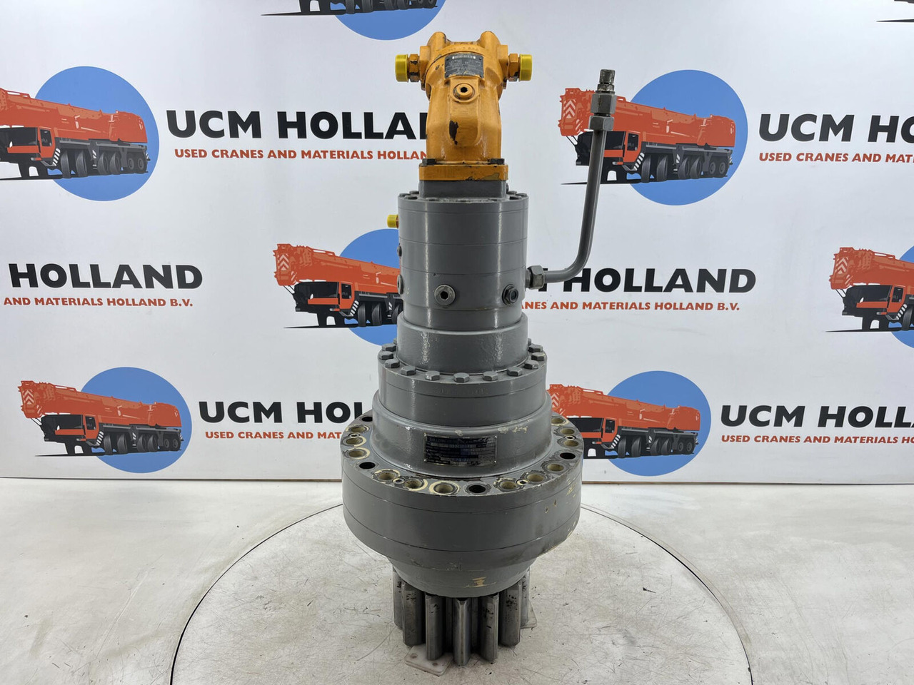 Liebherr LTM 1300 slewing gear - محرك سوينغ - موبايل كرين: صورة 1 Liebherr LTM 1300 slewing gear - محرك سوينغ - موبايل كرين: صورة 1