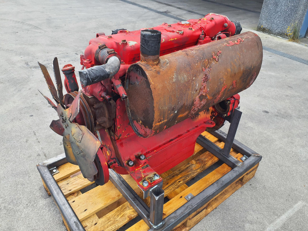 Mercedes-Benz LTM 1060 engine Mercedes OM 352 - محرك - موبايل كرين: صورة 4 Mercedes-Benz LTM 1060 engine Mercedes OM 352 - محرك - موبايل كرين: صورة 4