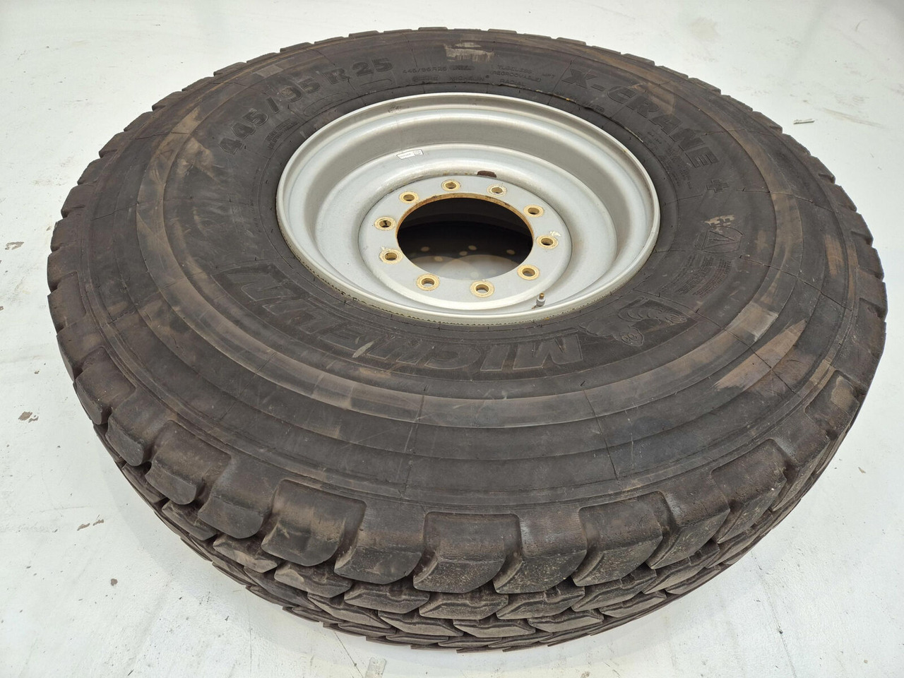 Michelin Wheel 445/95R25 10 12 1p - عجلات - رافعة: صورة 1 Michelin Wheel 445/95R25 10 12 1p - عجلات - رافعة: صورة 1