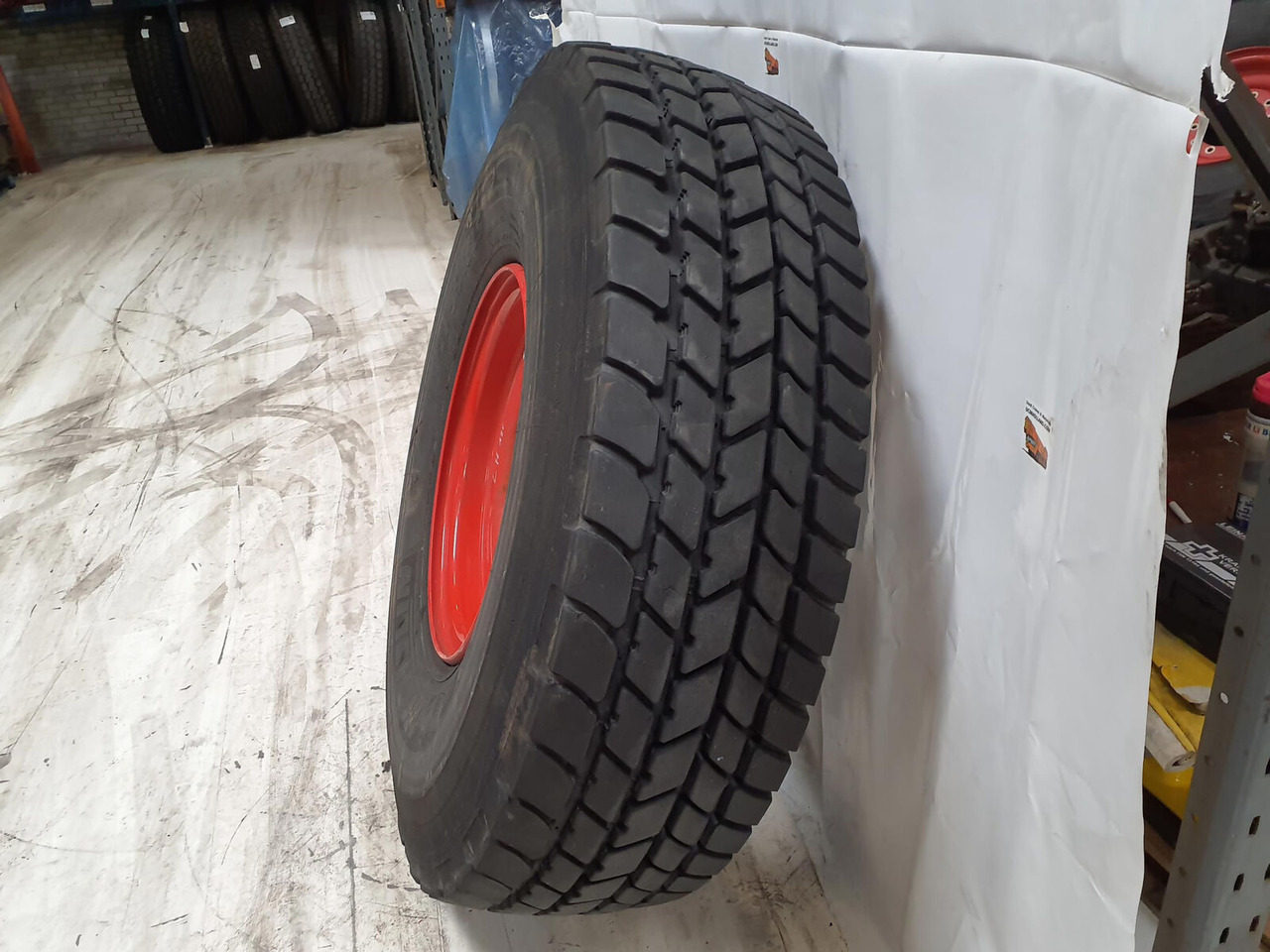 Michelin Wheel 445/95R25 10 12 1p - عجلات - رافعة: صورة 4 Michelin Wheel 445/95R25 10 12 1p - عجلات - رافعة: صورة 4