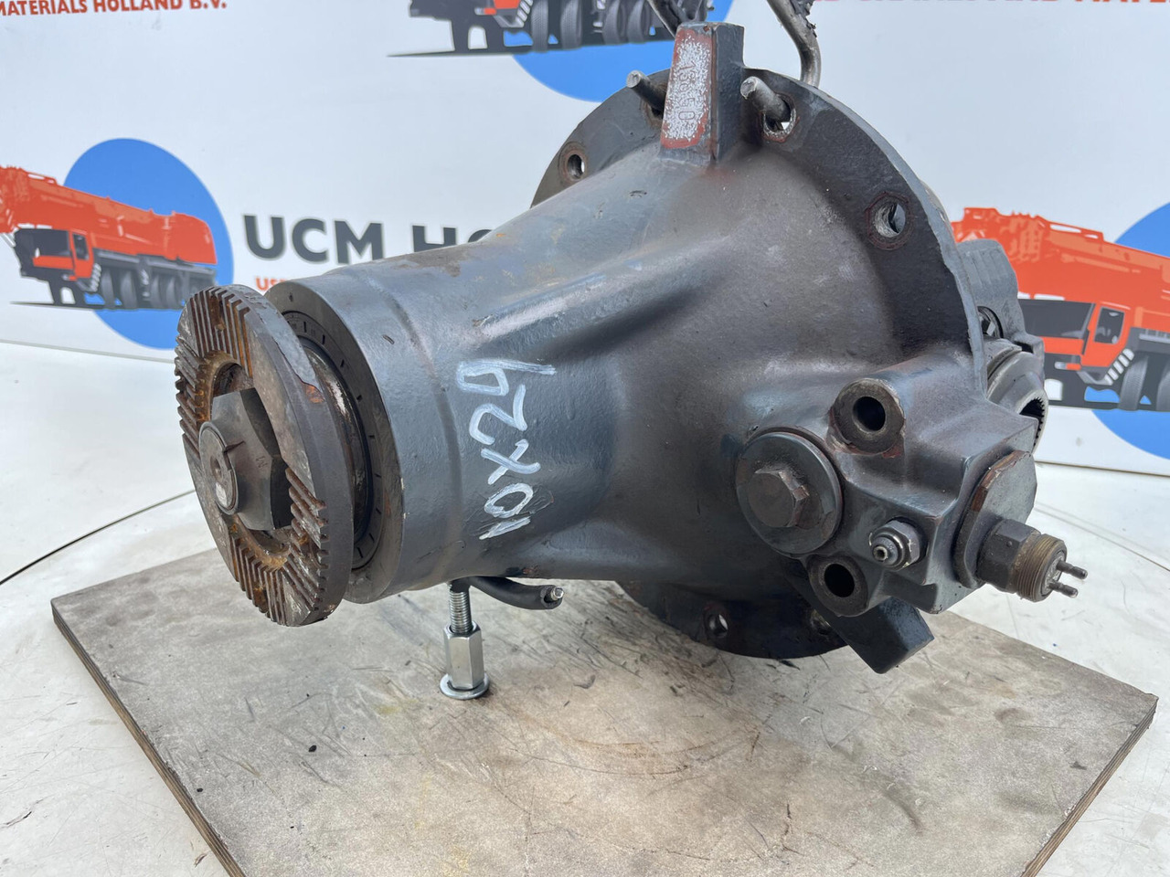 PPM 250 ATT End differential 10x29 axle 1 - صندوق التروس التفاضلية - موبايل كرين: صورة 4 PPM 250 ATT End differential 10x29 axle 1 - صندوق التروس التفاضلية - موبايل كرين: صورة 4