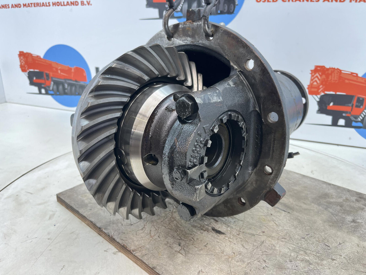 PPM 250 ATT End differential 10x29 axle 1 - صندوق التروس التفاضلية - موبايل كرين: صورة 2 PPM 250 ATT End differential 10x29 axle 1 - صندوق التروس التفاضلية - موبايل كرين: صورة 2