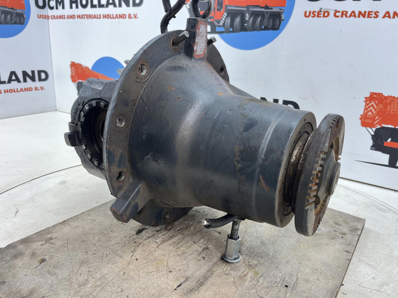 PPM 250 ATT End differential 10x29 axle 2 - صندوق التروس التفاضلية - موبايل كرين: صورة 3 PPM 250 ATT End differential 10x29 axle 2 - صندوق التروس التفاضلية - موبايل كرين: صورة 3