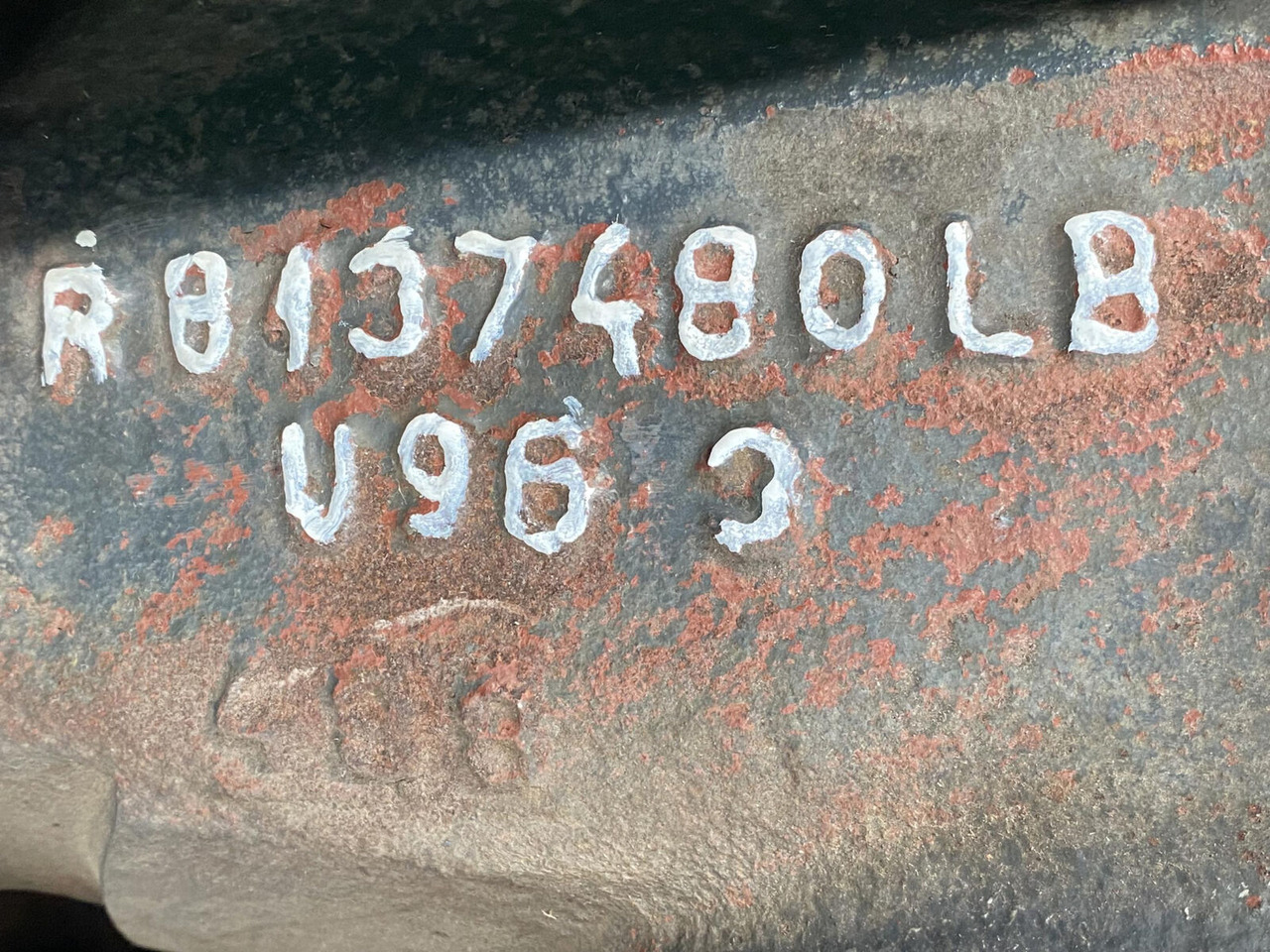 مفصل التوجيه - موبايل كرين PPM 250 ATT Steering knuckle 16 holes axle 1: صورة 10