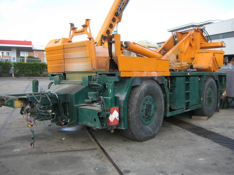 Tadano Faun ATF 30-2 for parts - رافعة لجميع التضاريس: صورة 2 Tadano Faun ATF 30-2 for parts - رافعة لجميع التضاريس: صورة 2