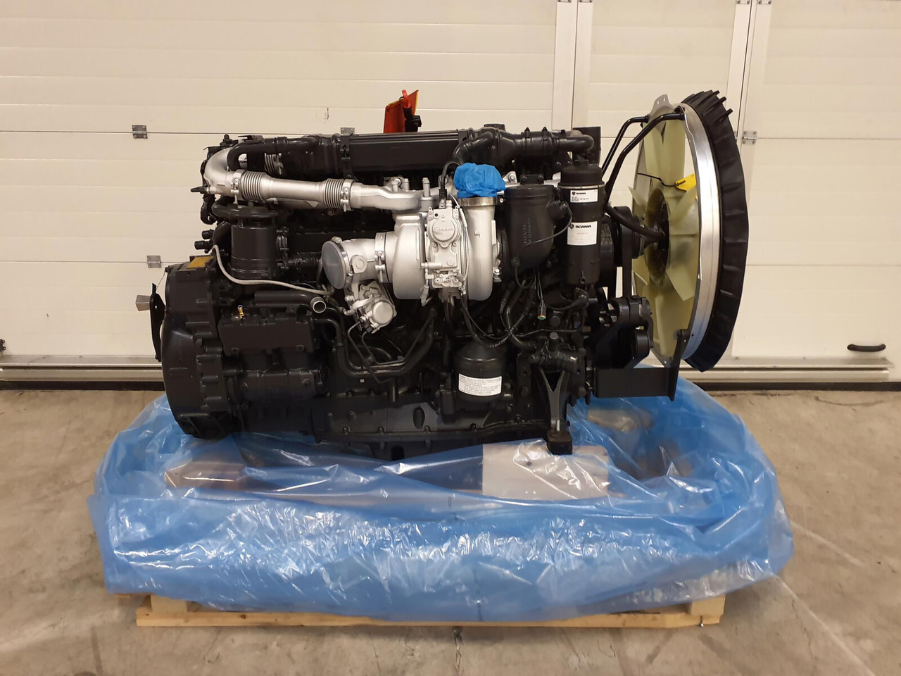 Tadano Faun Demag AC 220-1, AC 5.220-1 Scania DC13 085A motor - محرك - رافعة: صورة 4 Tadano Faun Demag AC 220-1, AC 5.220-1 Scania DC13 085A motor - محرك - رافعة: صورة 4