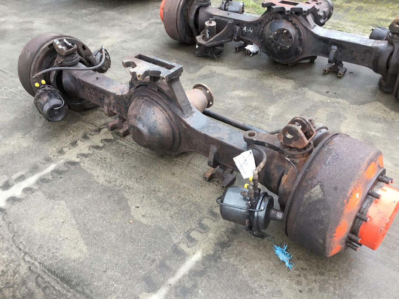 Terex AC 100 axle 2 - المحور و قطع الغيار - موبايل كرين: صورة 1 Terex AC 100 axle 2 - المحور و قطع الغيار - موبايل كرين: صورة 1