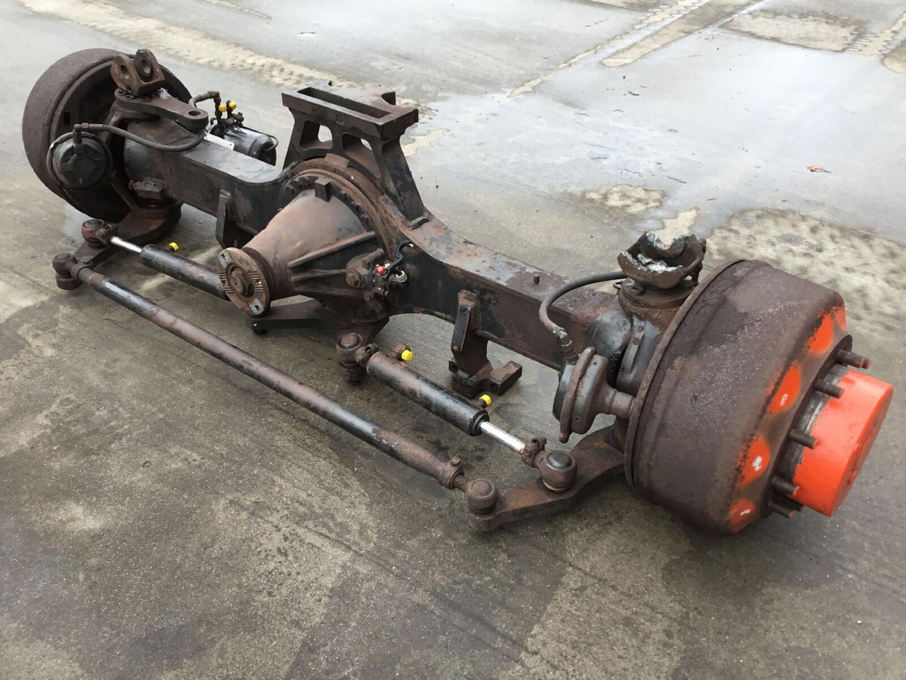 Terex AC 100 axle 2 - المحور و قطع الغيار - موبايل كرين: صورة 3 Terex AC 100 axle 2 - المحور و قطع الغيار - موبايل كرين: صورة 3