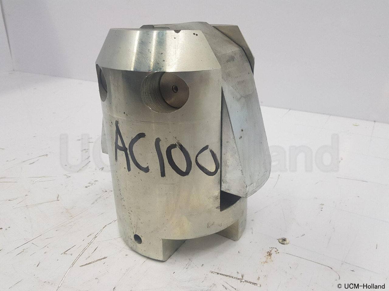 Terex AC 100 locking brace counterweight - الوزن المعاكس - موبايل كرين: صورة 2 Terex AC 100 locking brace counterweight - الوزن المعاكس - موبايل كرين: صورة 2