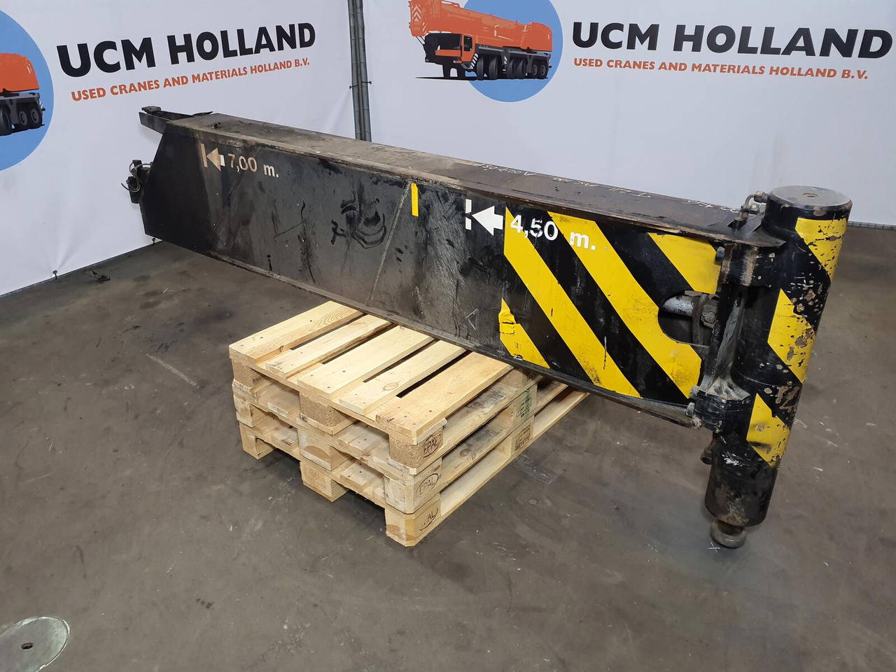 Terex AC 100 outrigger beam complete front - تعليق - رافعة: صورة 1 Terex AC 100 outrigger beam complete front - تعليق - رافعة: صورة 1